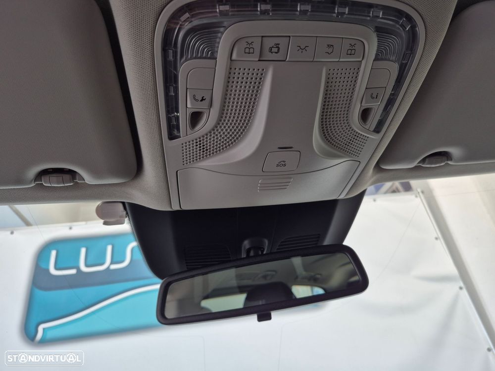 Mercedes-Benz V 250 d Longo Avantgarde - 23