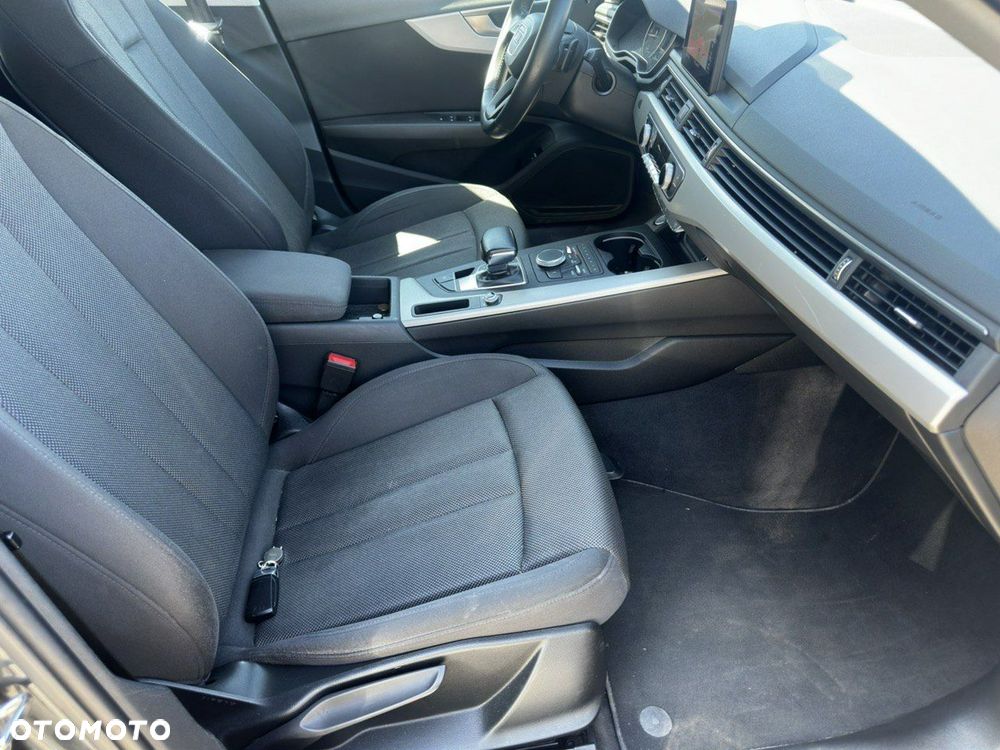 Audi A4 Allroad - 14