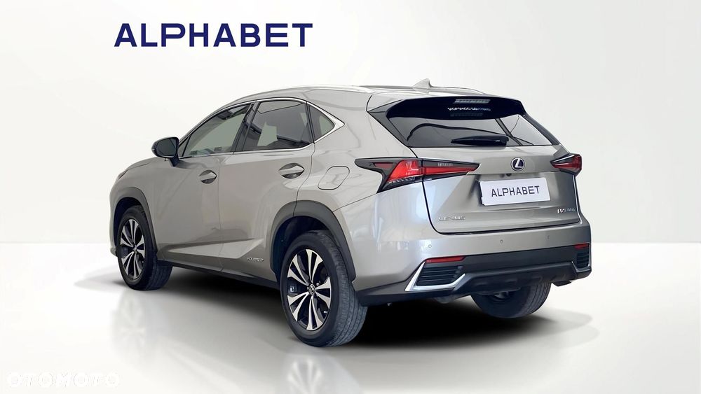 Lexus NX 300h F Impression AWD - 3