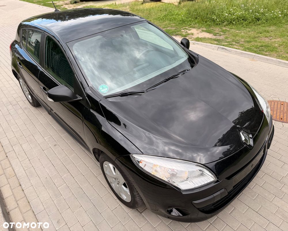 Renault Megane 1.6 16V 100 J'taime - 8