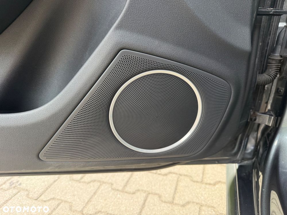 Audi A4 Avant 2.0 TDI DPF S line Sportpaket - 17