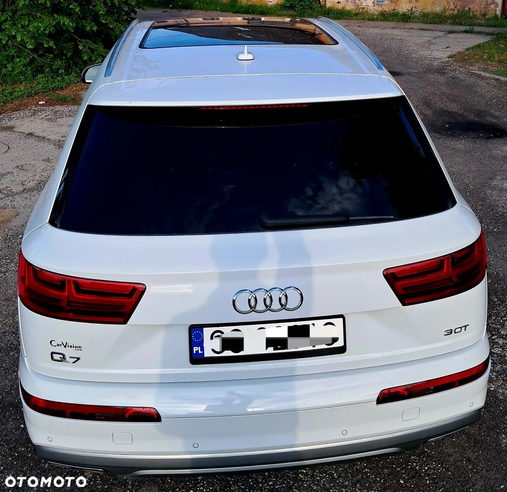 Audi Q7 - 8