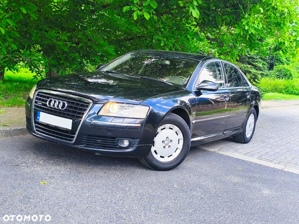Audi A8 - 2