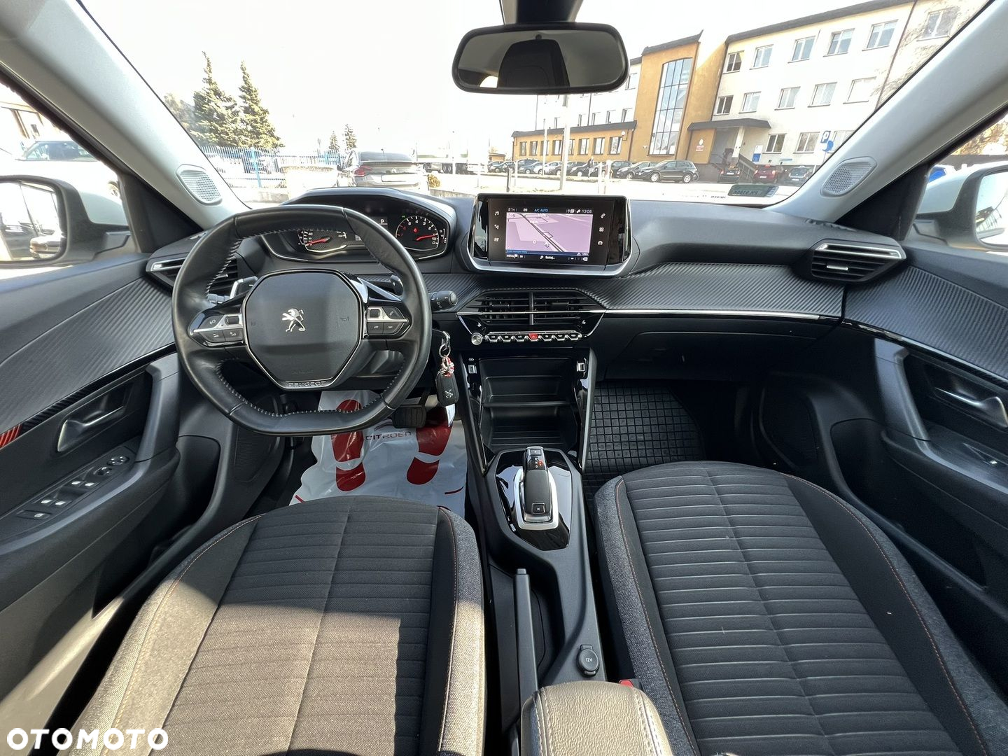 Peugeot 2008 1.2 PureTech Active Pack S&S EAT8 - 16