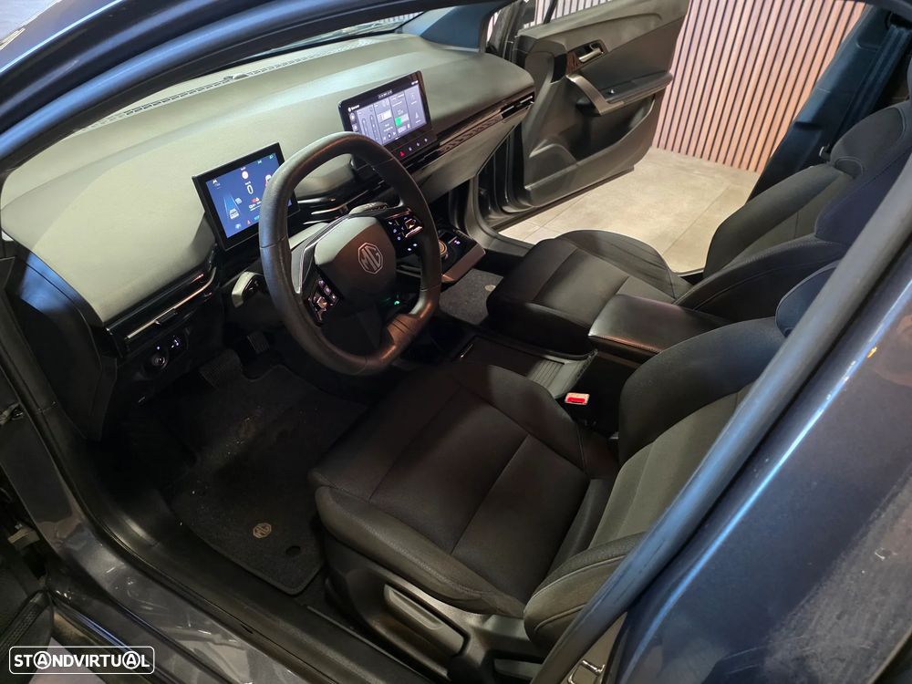 MG MG4 51 kWh Standard - 4