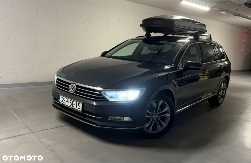 Volkswagen Passat 2.0 TDI SCR DSG Highline - 1