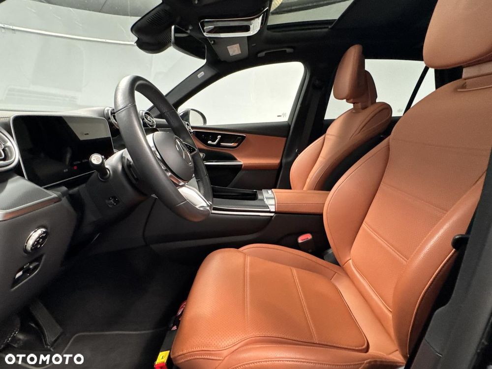Mercedes-Benz GLC 220 d mHEV 4-Matic AMG Line - 13