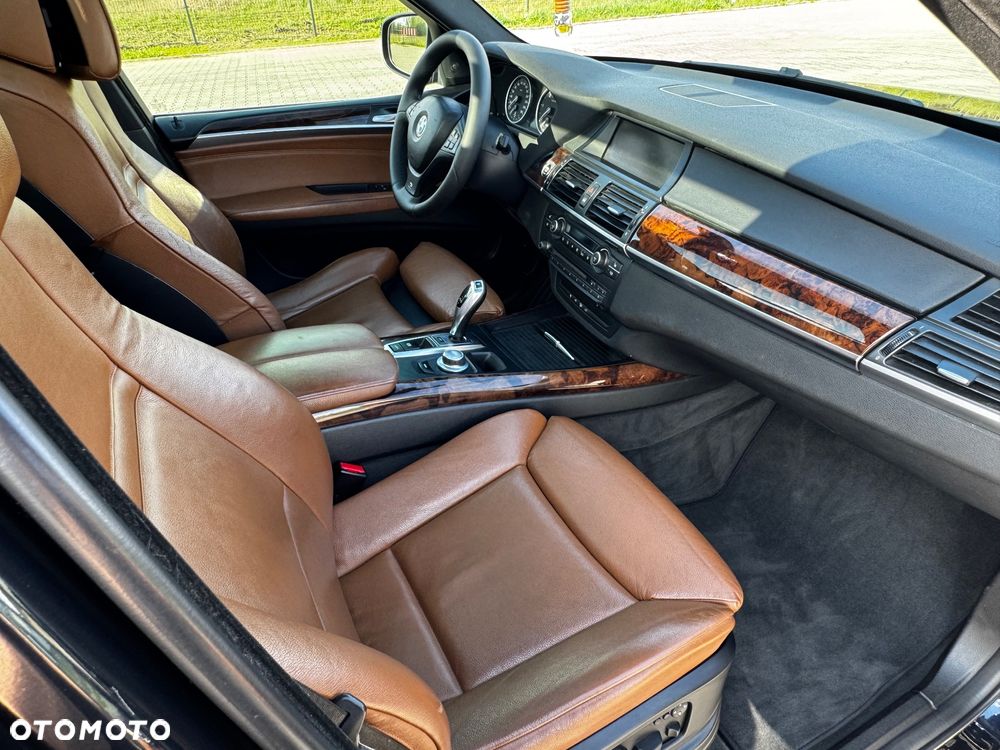 BMW X5 3.0sd xDrive - 18