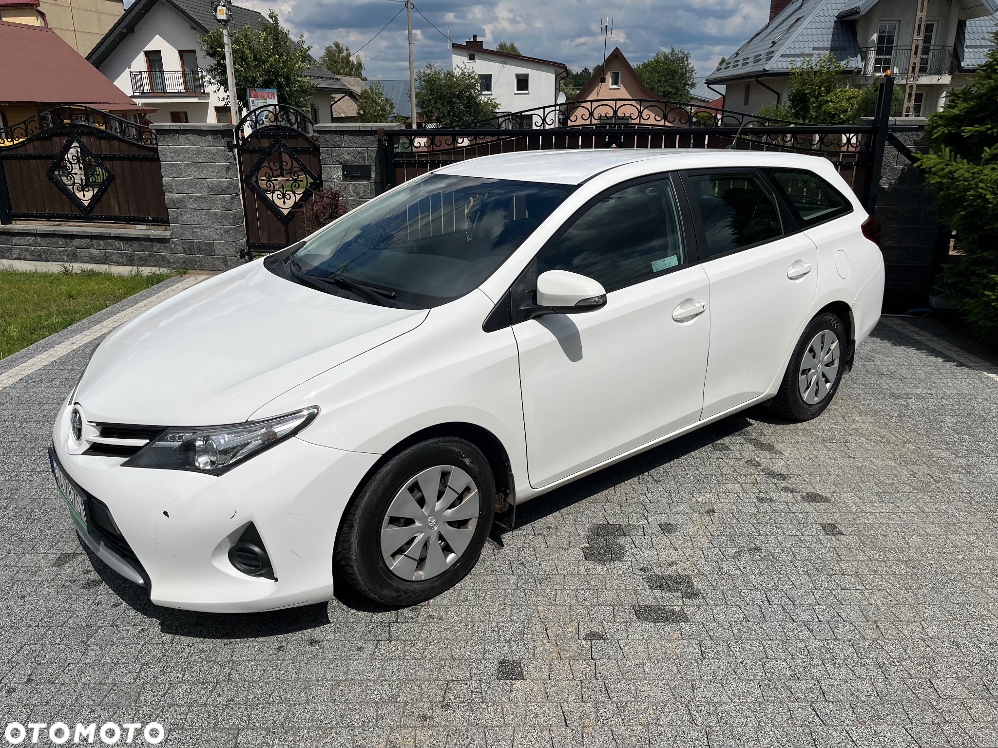Toyota Auris - 10
