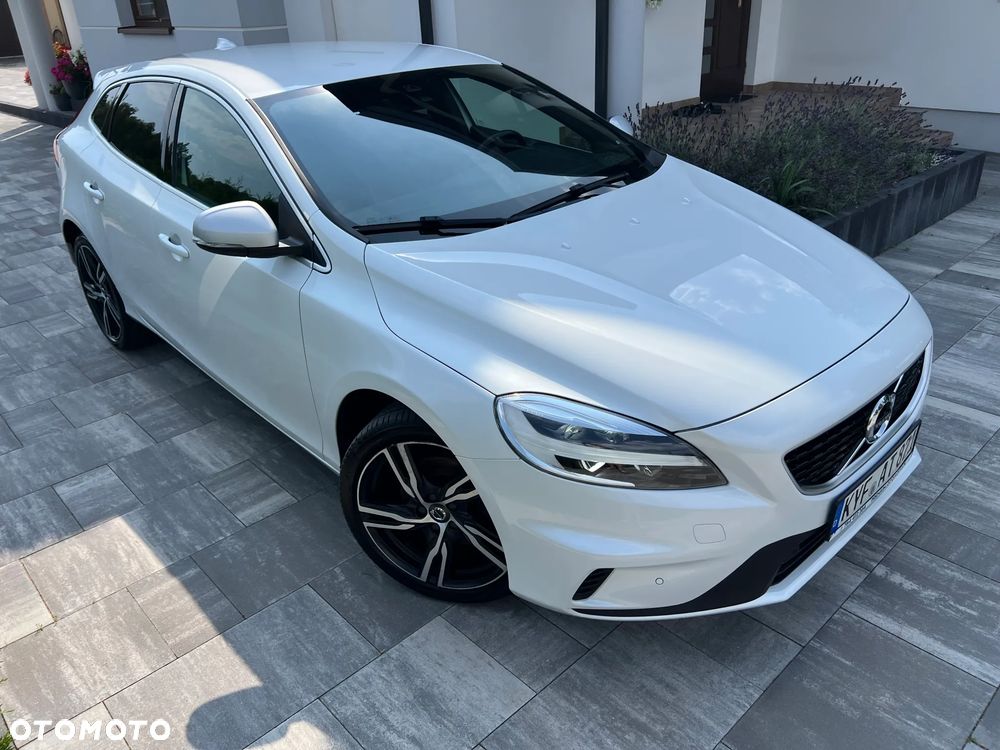 Volvo V40 T3 Inscription - 11