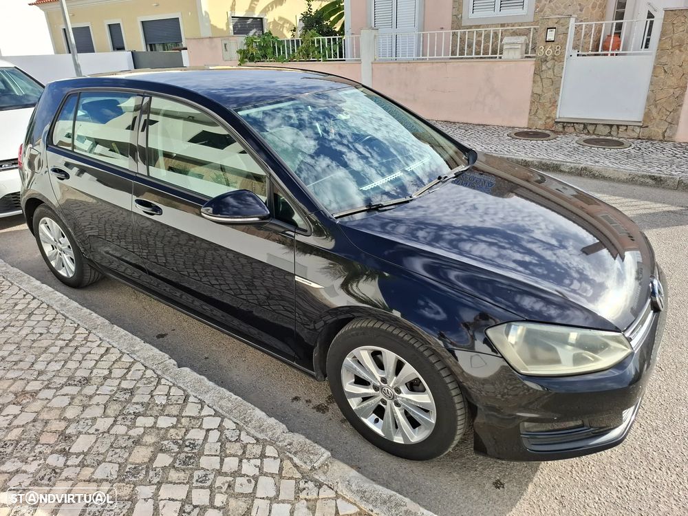 VW Golf 1.6 TDi BlueMotion Confortline - 4