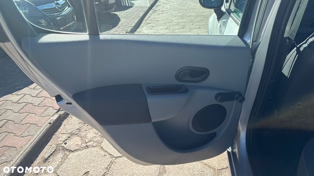 Renault Modus 1.5 dCi FAP Night and Day - 11