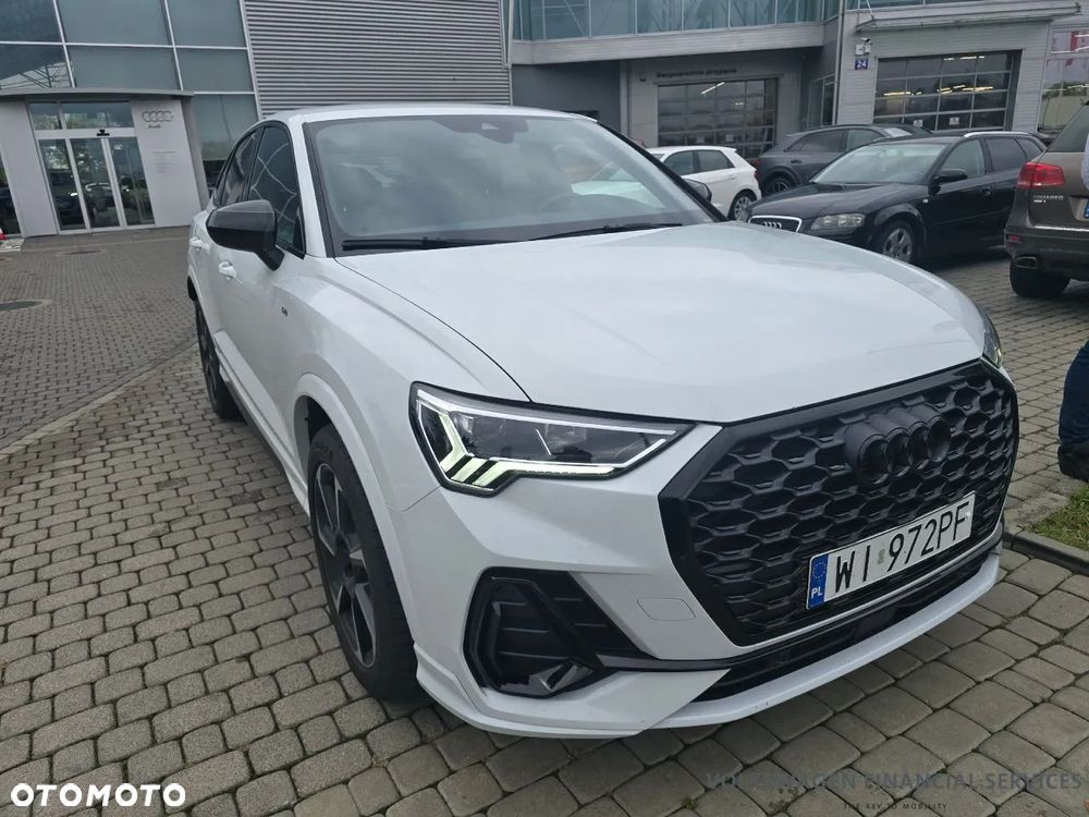 Audi Q3 Sportback - 4