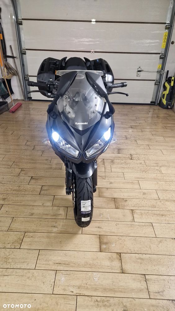 Kawasaki Ninja 1000 SX - 4