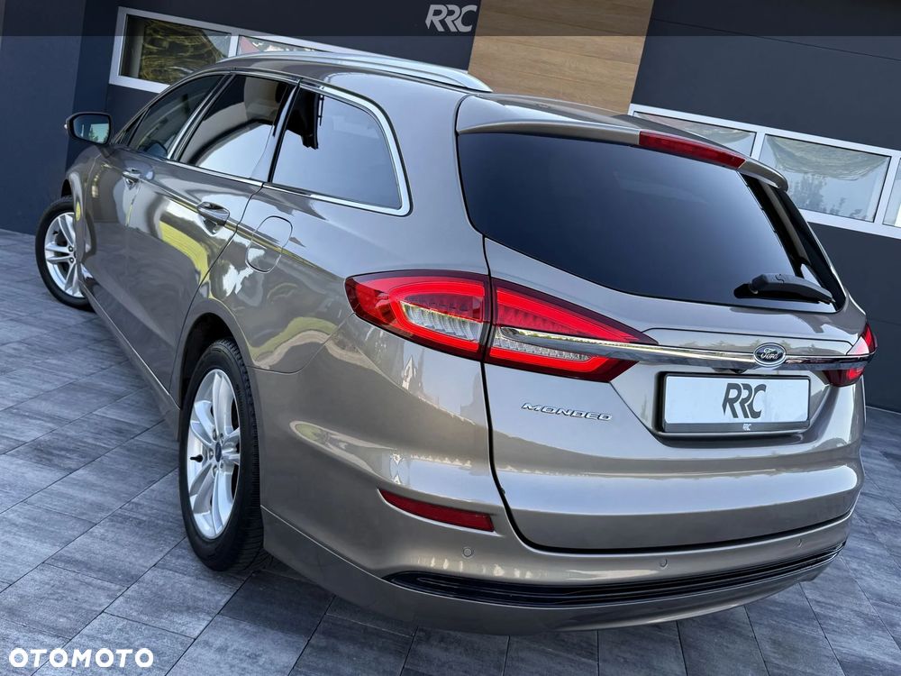 Ford Mondeo 2.0 TDCi Titanium PowerShift - 8