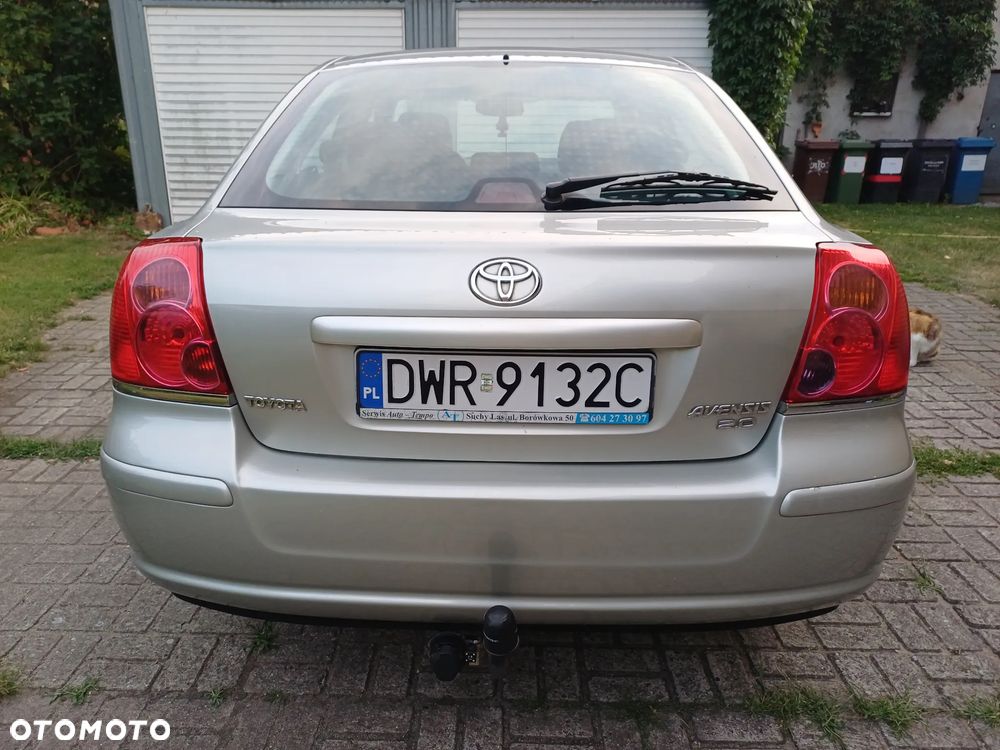 Toyota Avensis 2.0 VVT-i Edition - 12