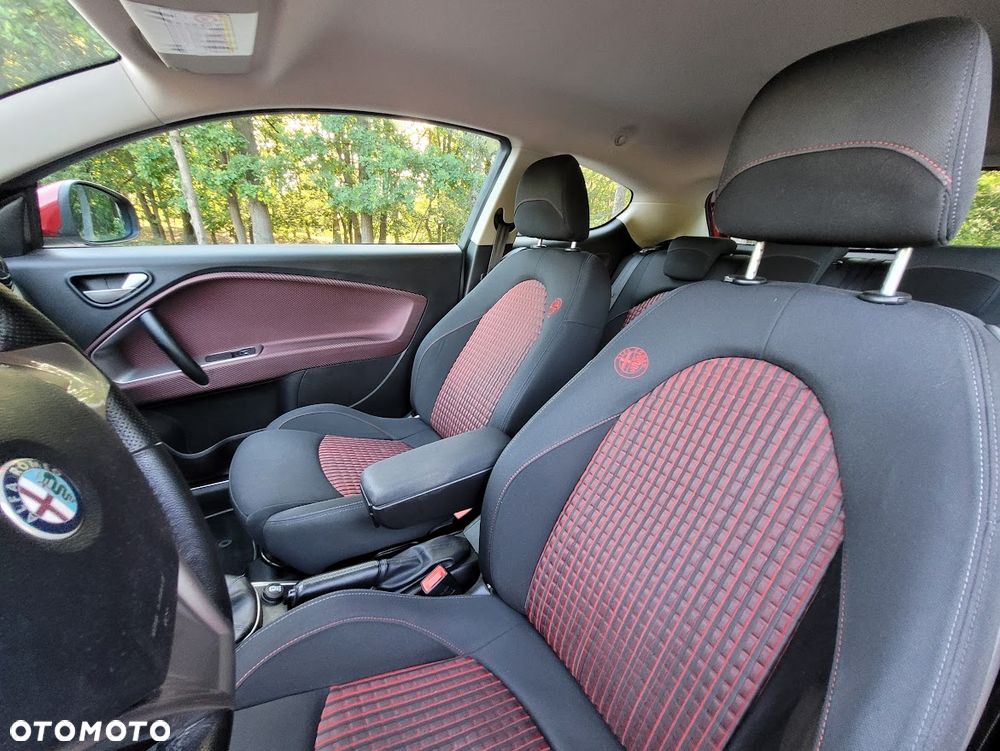 Alfa Romeo Mito 1.4 TB Distinctive - 13