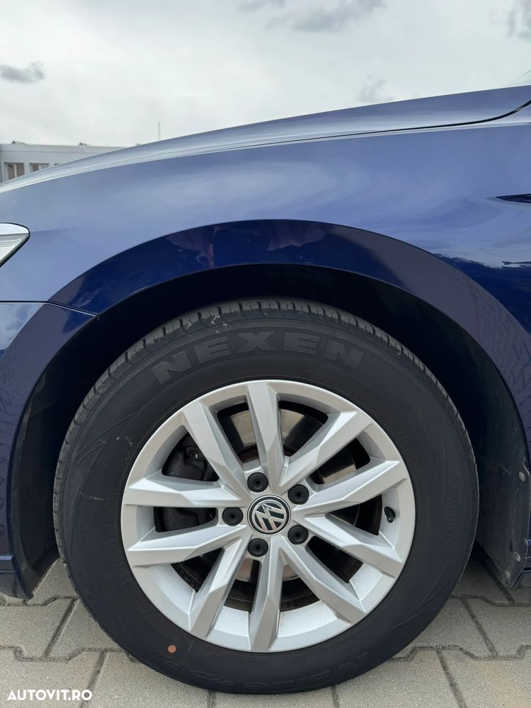 Volkswagen Passat - 6