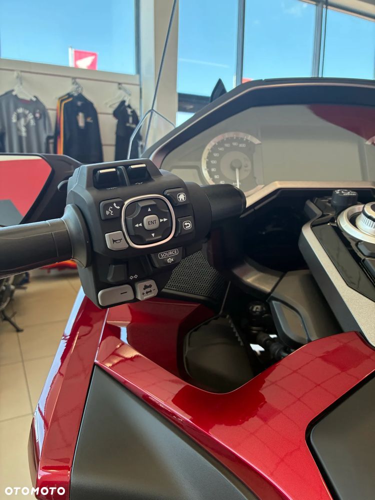 Honda GL - 11