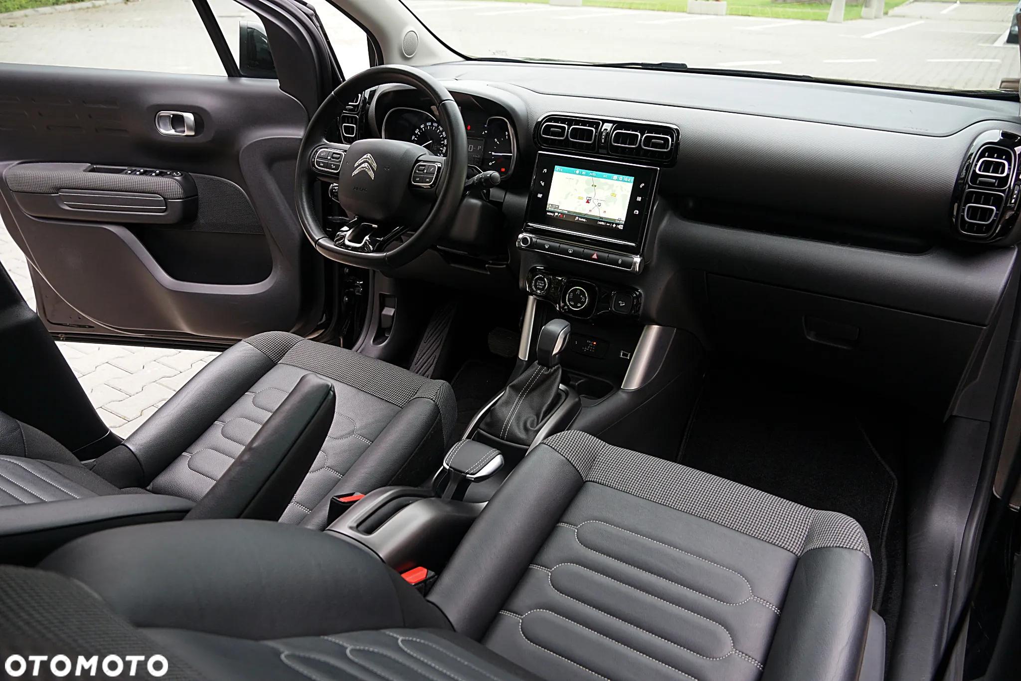 Citroën C3 Aircross PureTech 130 Stop & Start EAT6 OPF SHINE PACK - 25