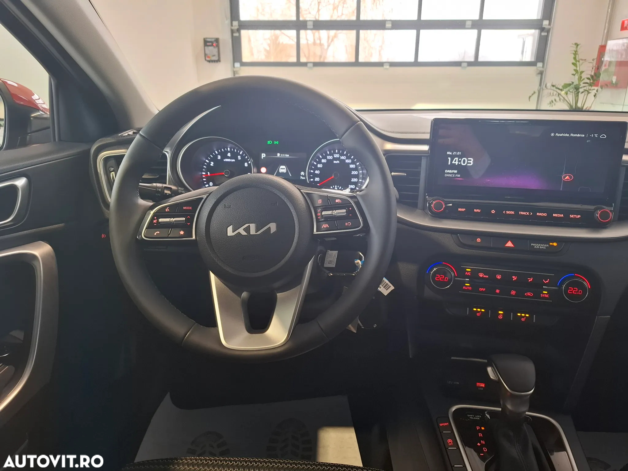 Kia XCeed 1.5 T-GDI 7DCT City - 11