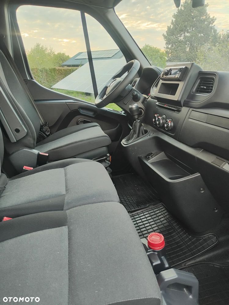 Renault Master - 10