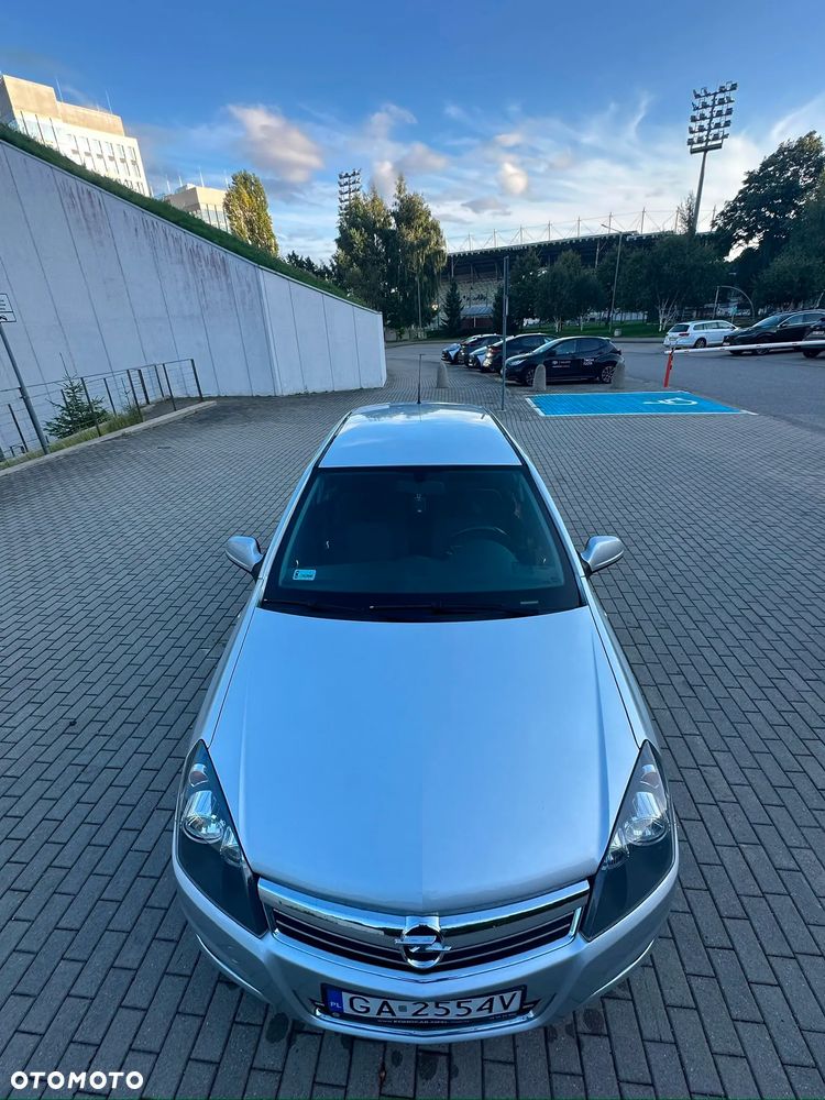 Opel Astra 1.6 - 8