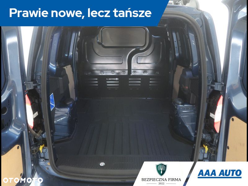 Ford transit-courier - 12