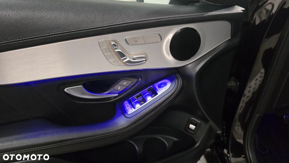 Mercedes-Benz GLC 220 d 4Matic 9G-TRONIC AMG Line Plus - 14