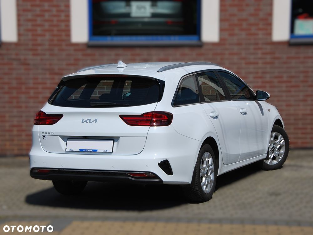 Kia Ceed - 18