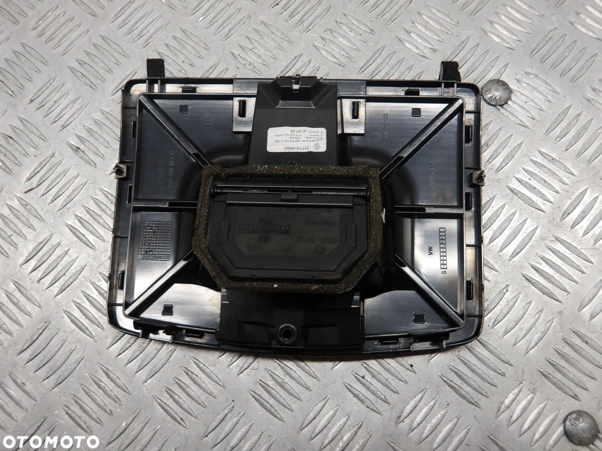 VW JETTA V 05-10 KRATKA NAWIEWU ŚRODEK GÓRA 1K08191563 - 2