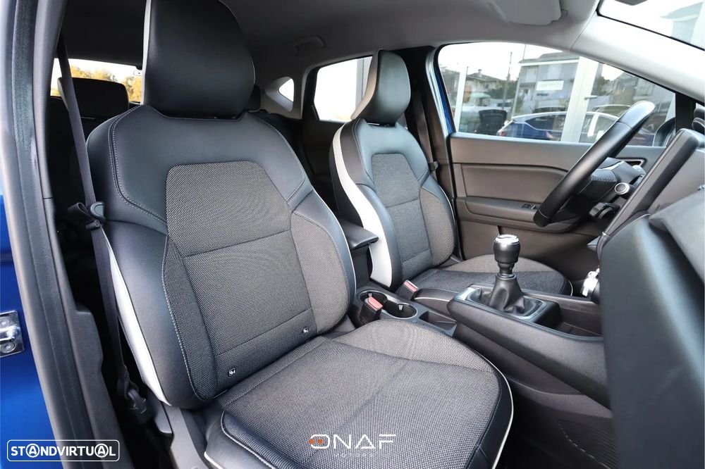 Renault Captur 1.0 TCe Exclusive - 27