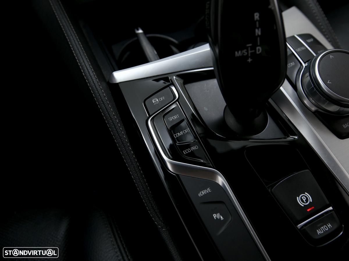 BMW 530 - 23