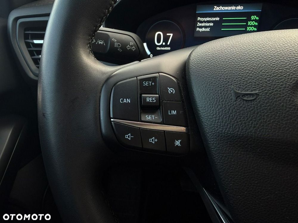 Ford Focus 1.5 EcoBlue STart-Stopp-System TITANIUM X - 10
