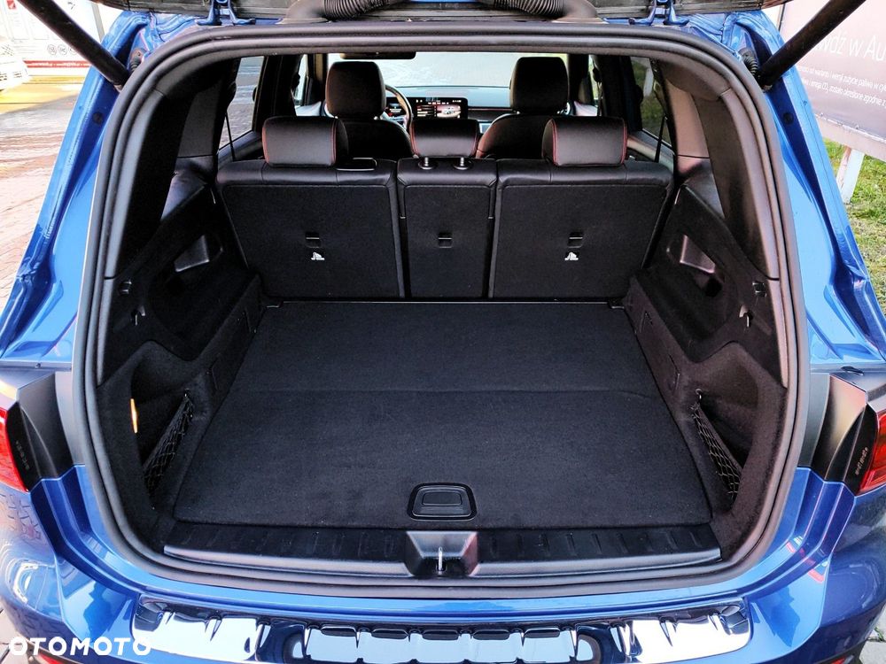 Mercedes-Benz GLB 200 AMG Line 7G-DCT - 33