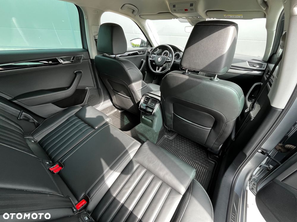 Skoda Superb 2.0 TDI SCR L&K DSG - 22