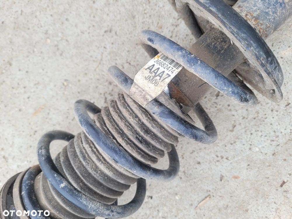 Amortyzator prawy przód przedni sprężyna Chevrolet Spark M300 1,0 96682481 96682475 - 4