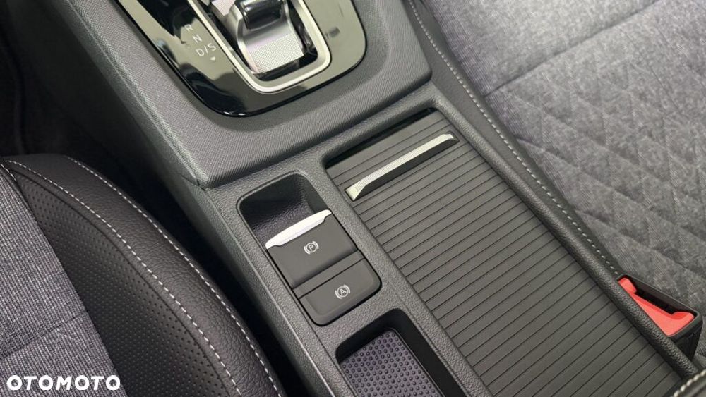 Skoda Octavia 2.0 TSI Sportline 4x4 DSG - 22