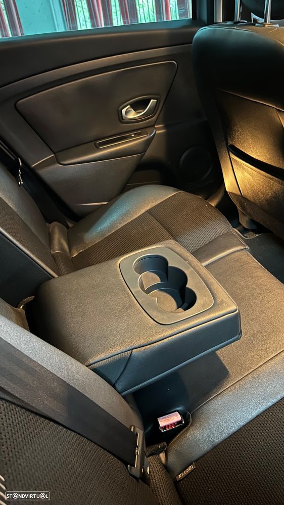 Renault Mégane Sport Tourer 1.5 dCi Dynamique S - 12