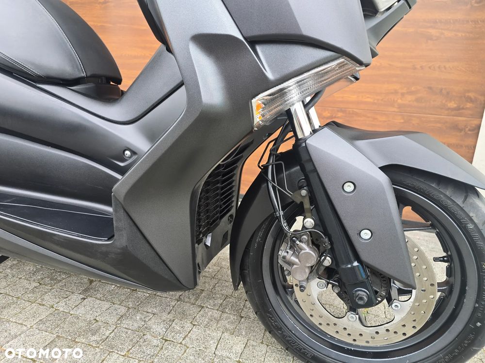 Yamaha X-max - 30