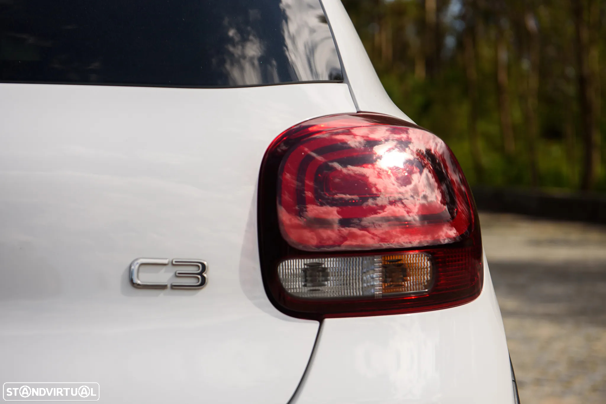 Citroën C3 1.2 PureTech Shine - 10