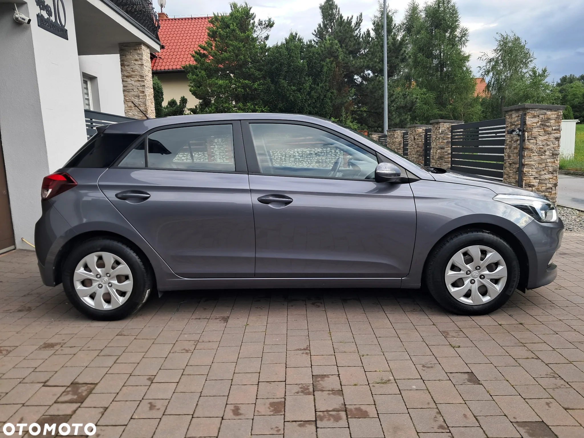 Hyundai i20 blue 1.2 Style - 4
