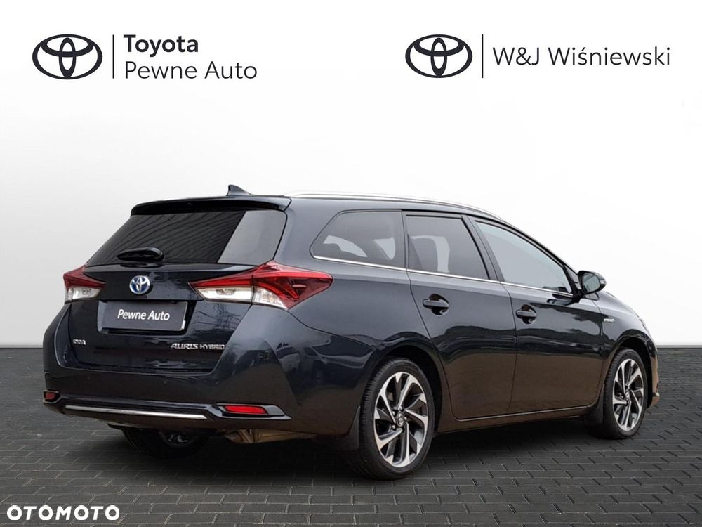 Toyota Auris Hybrid 135 Comfort - 4