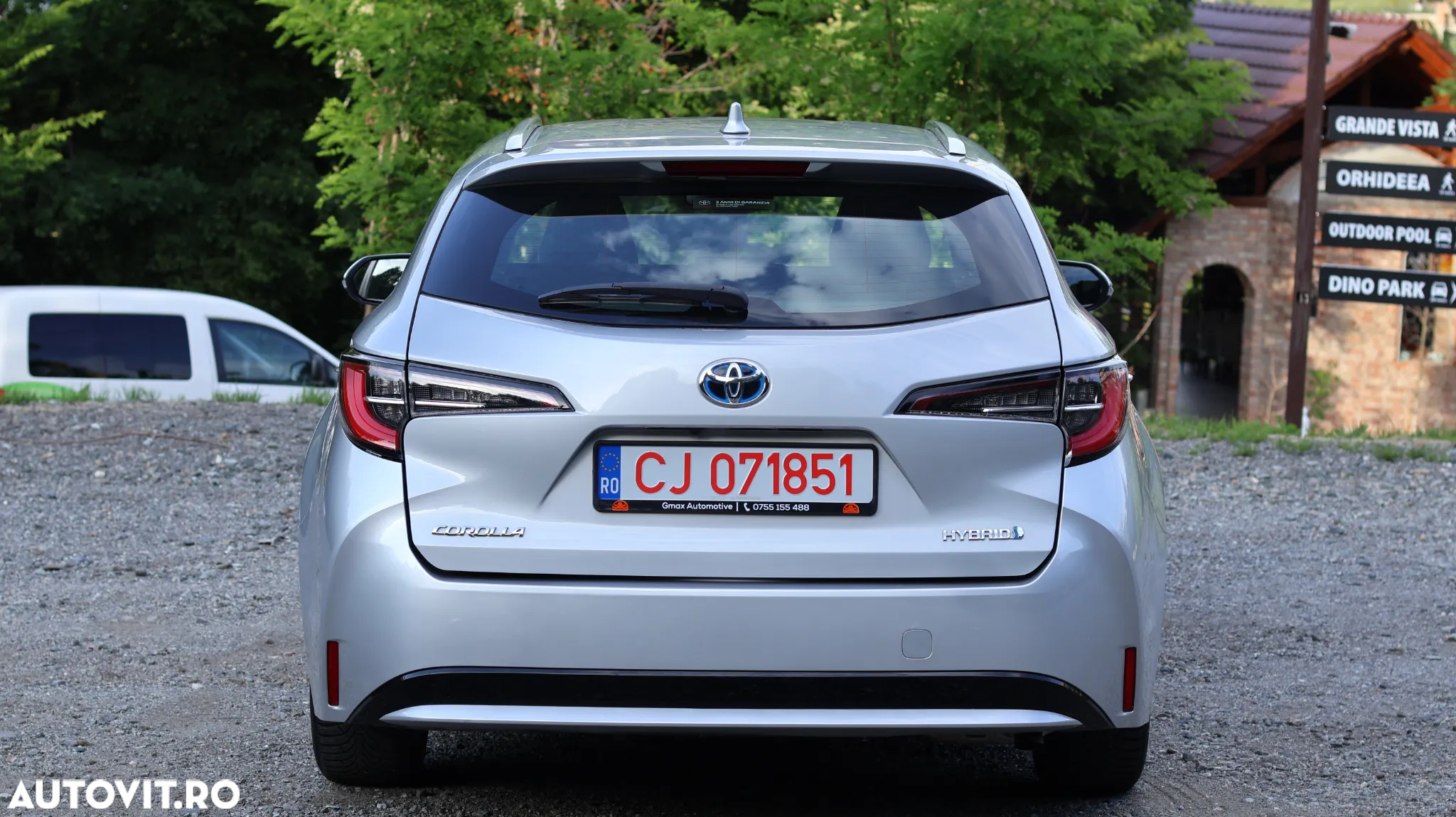 Toyota Corolla - 33