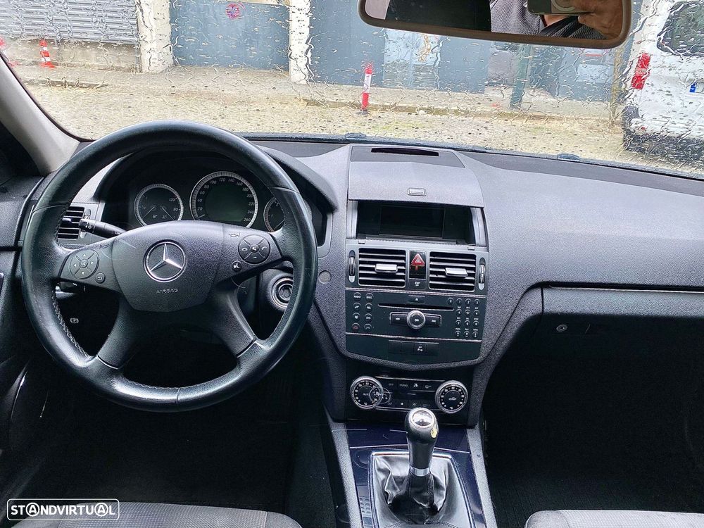 Mercedes-Benz C 200 CDi Classic - 13