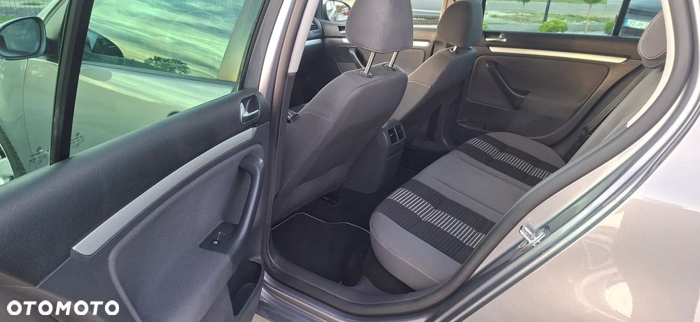 Volkswagen Golf 1.6 United - 15