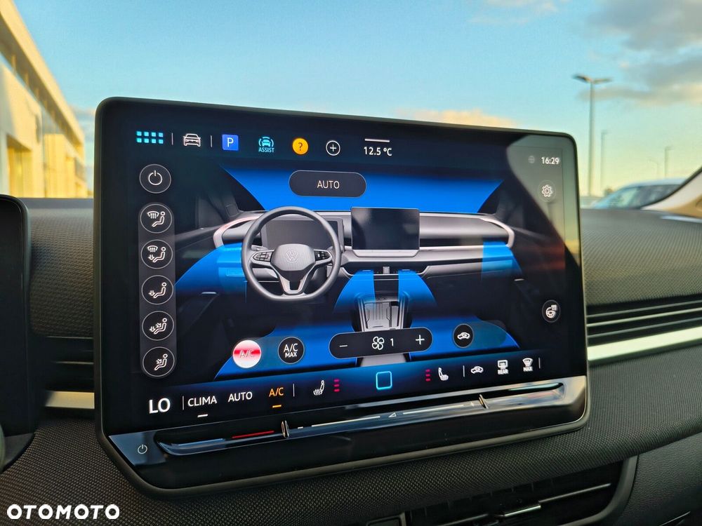 Volkswagen T-Roc - 25