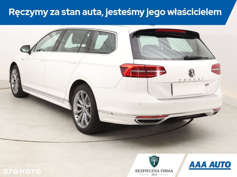 Volkswagen Passat Variant - 6