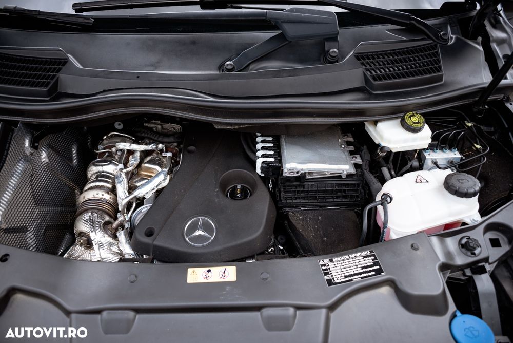 Mercedes-Benz V 300 d Extralung - 29