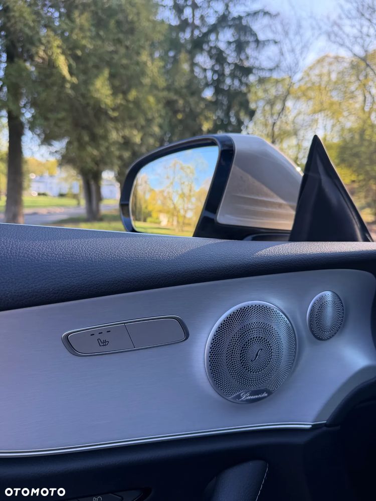 Mercedes-Benz Klasa E 200 4-Matic 9G-TRONIC - 15